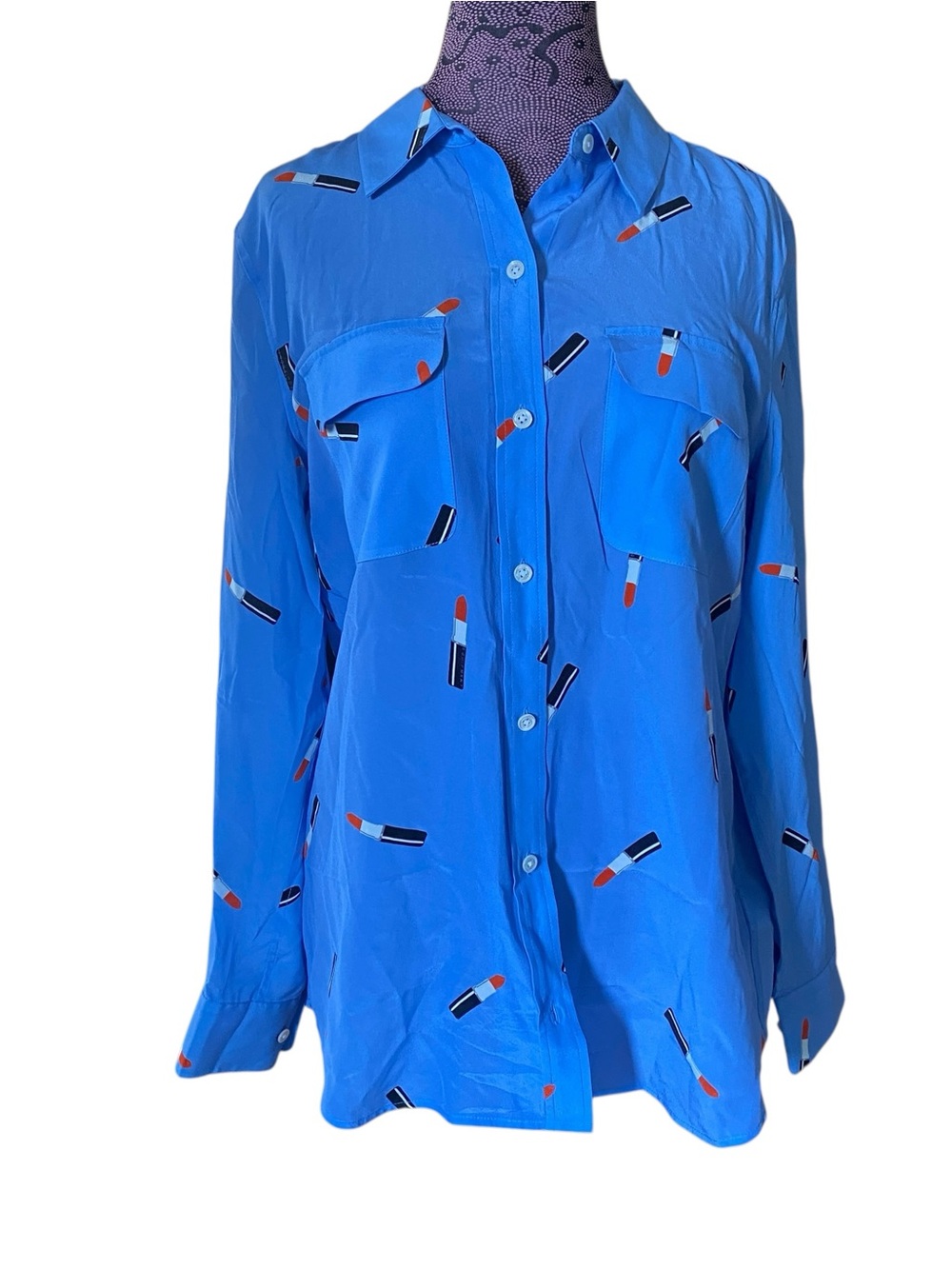 Equipment Blue Red Lipstick Cosmetic MUA Printed Button-Up Silk Top